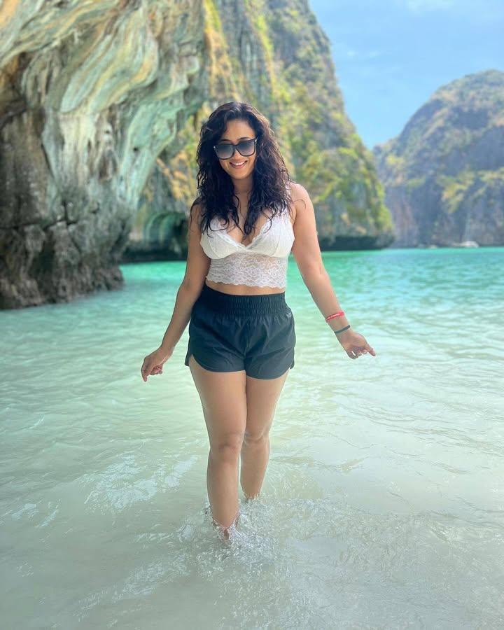 shweta-tiwari-thailand-vacation-photos